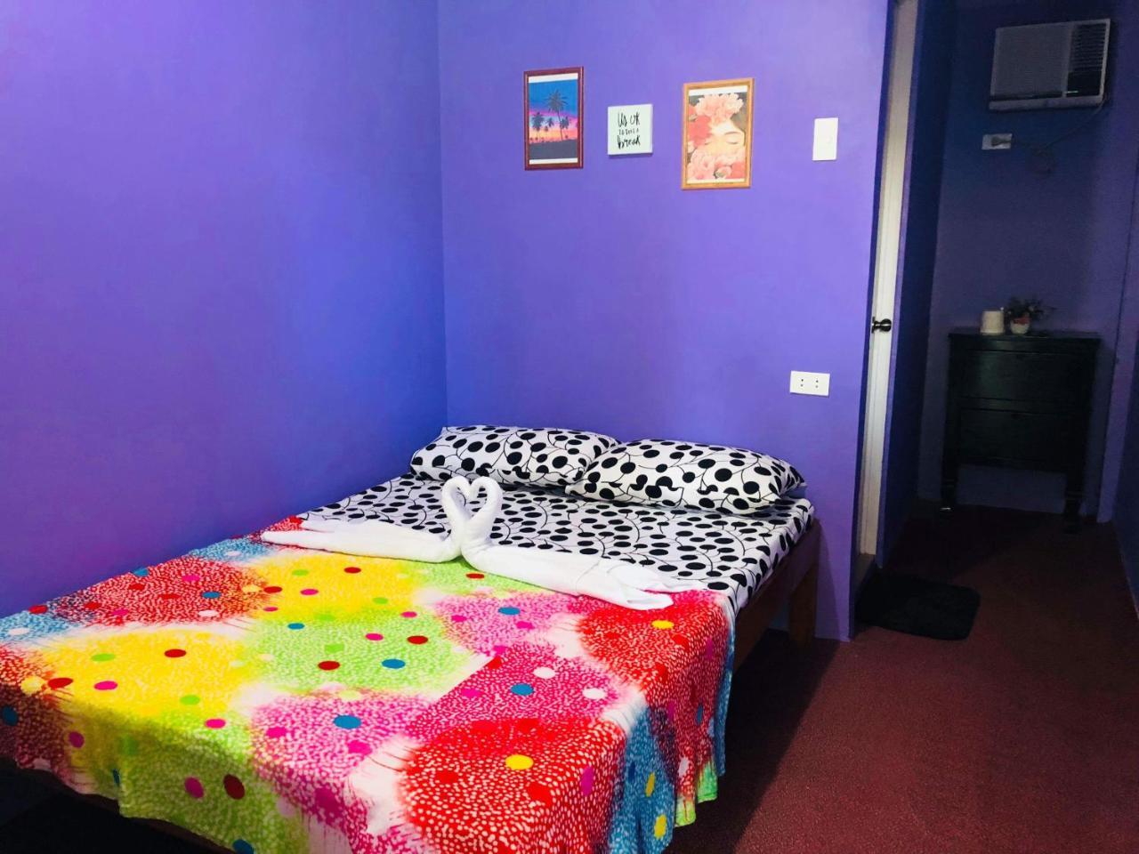 Colors Boutique Hostel Puerto Princesa Zewnętrze zdjęcie